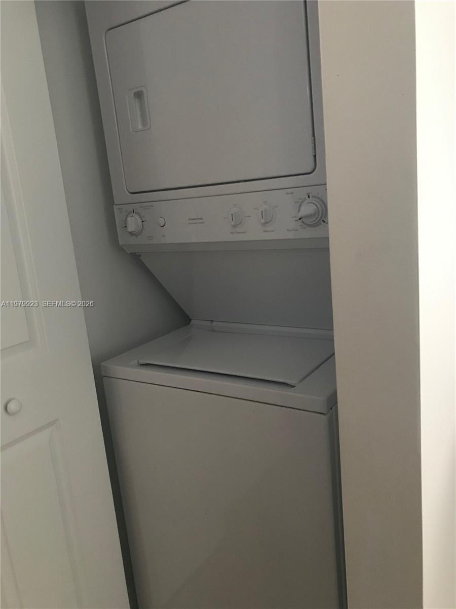 TOSCANO CONDO - Residential Lease