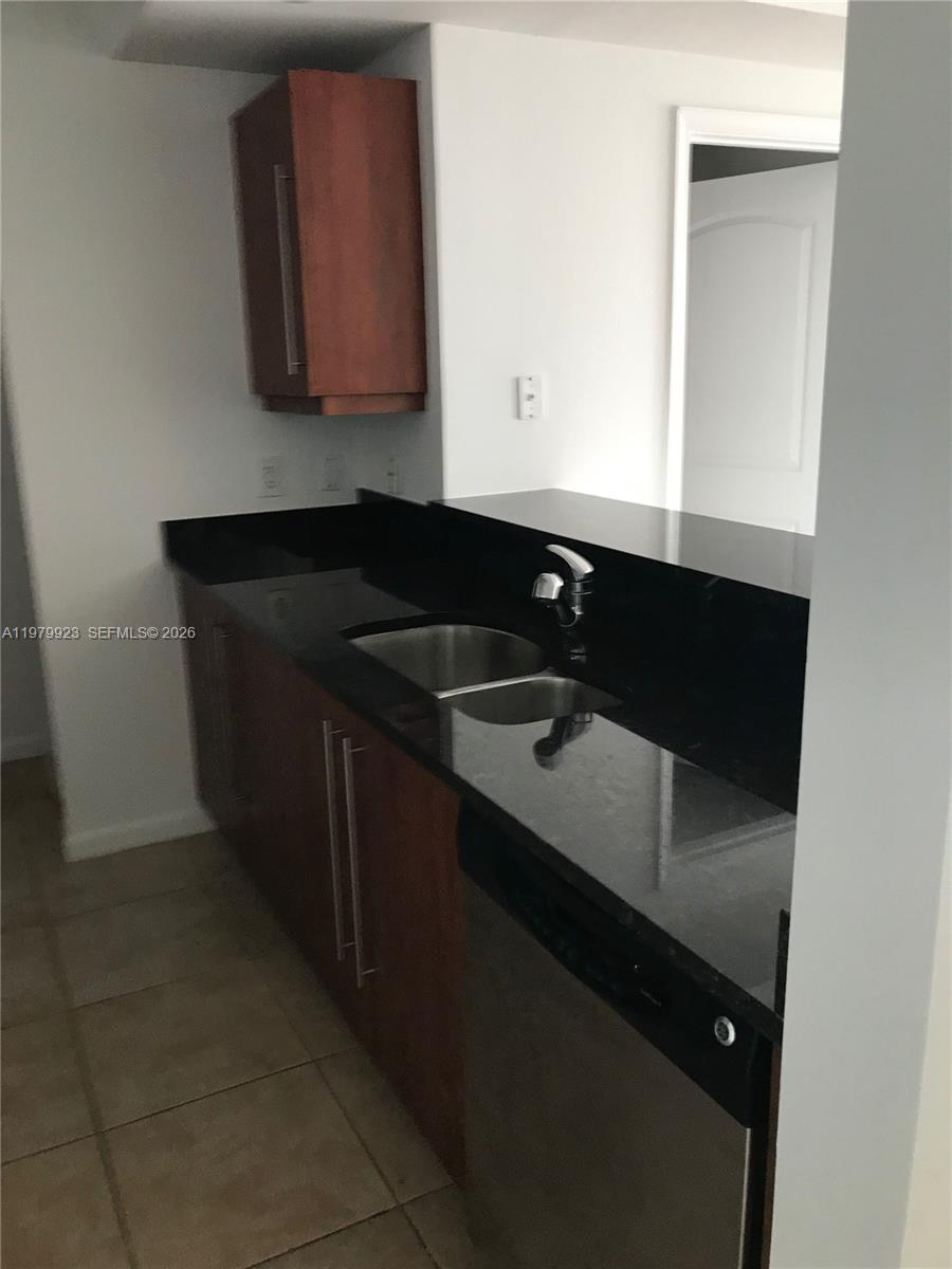 TOSCANO CONDO - Residential Lease