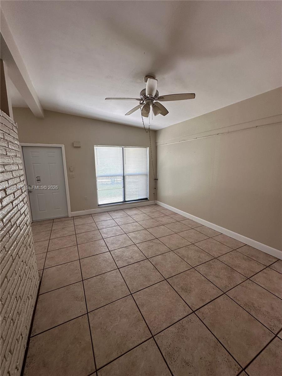 BROWARD MANOR - Residential Lease