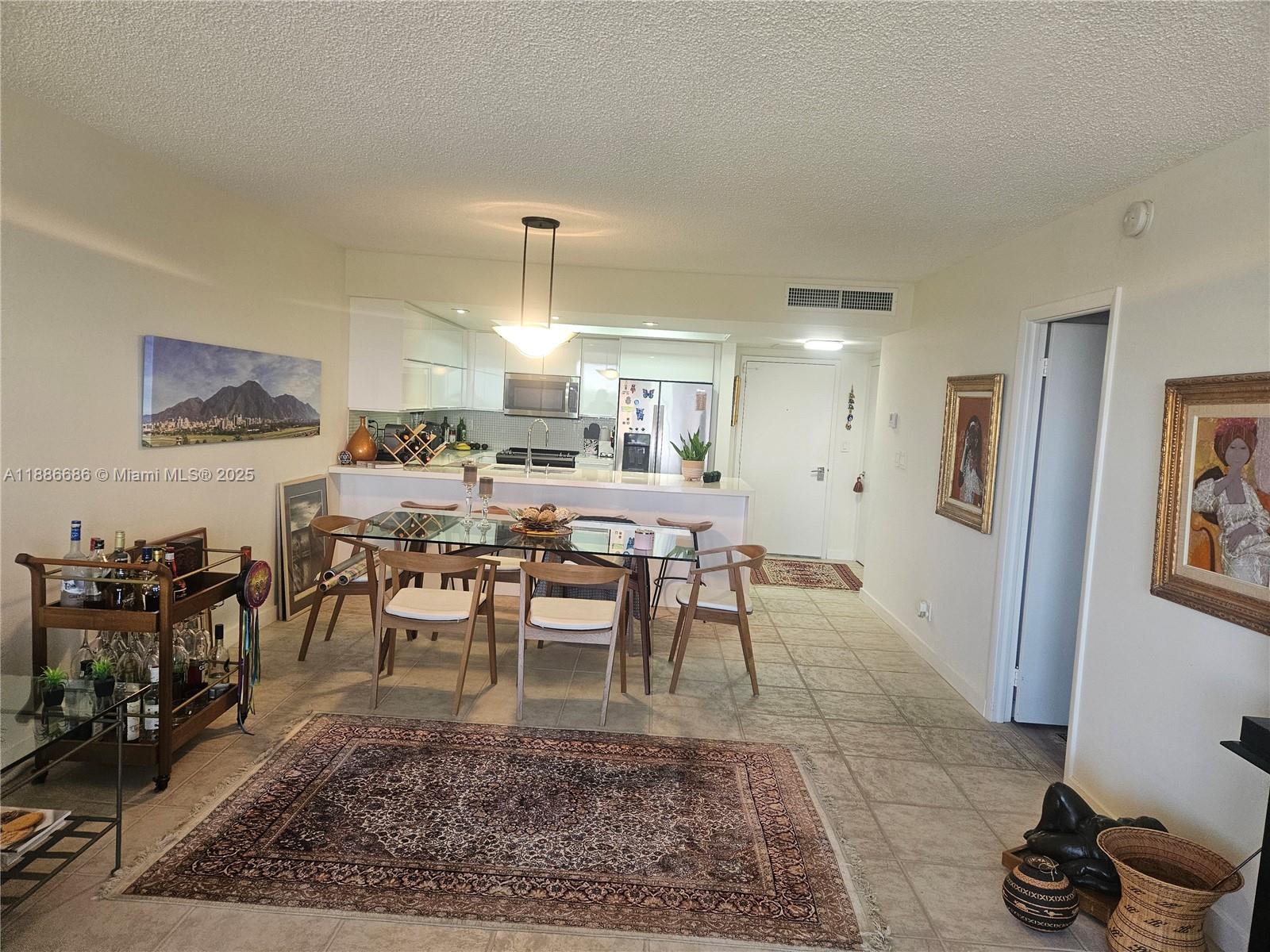 OLYMPUS CONDO PHASE - Residential