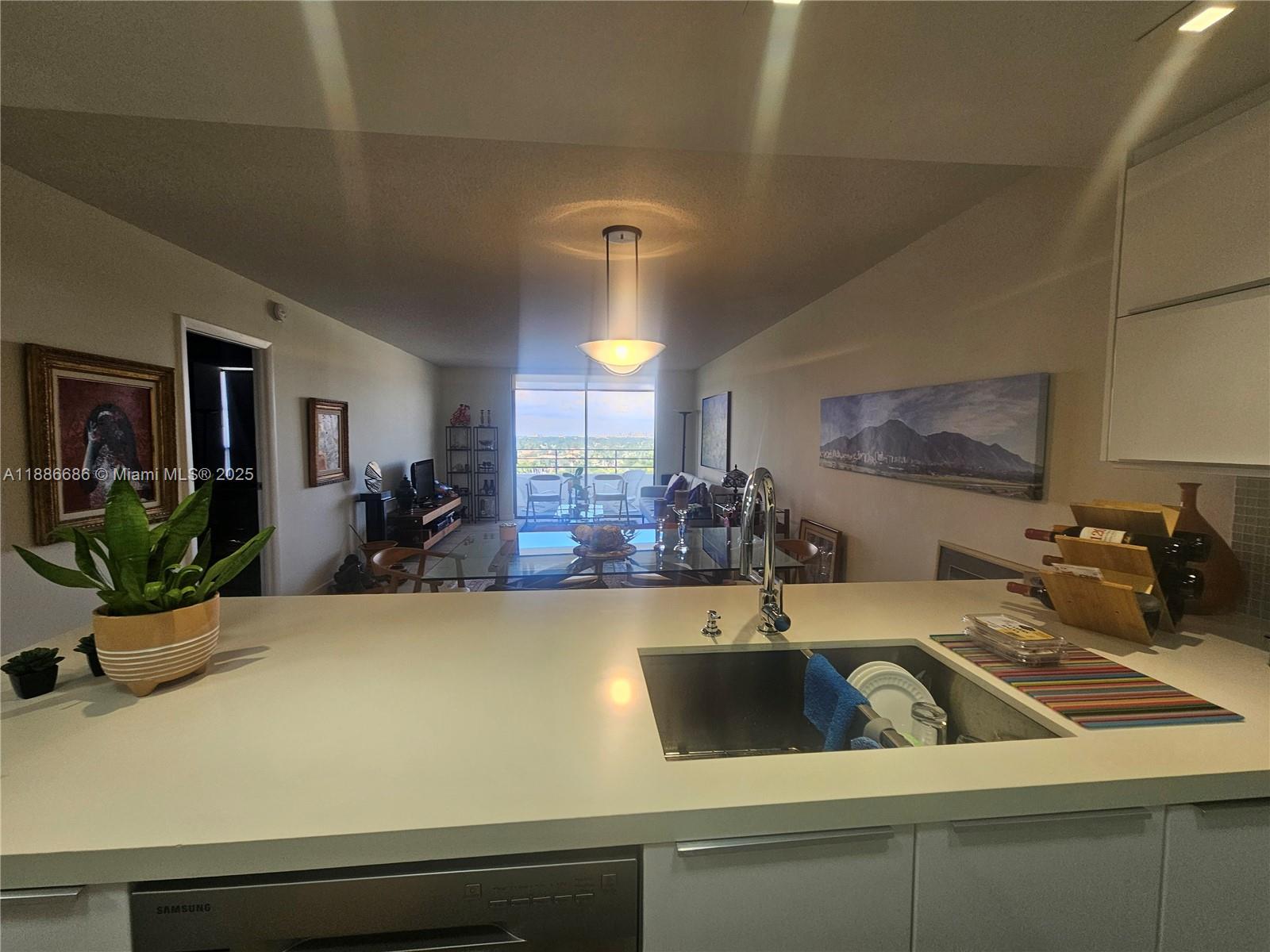 OLYMPUS CONDO PHASE - Residential