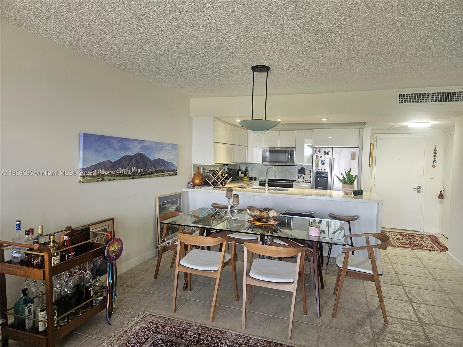 OLYMPUS CONDO PHASE - Residential