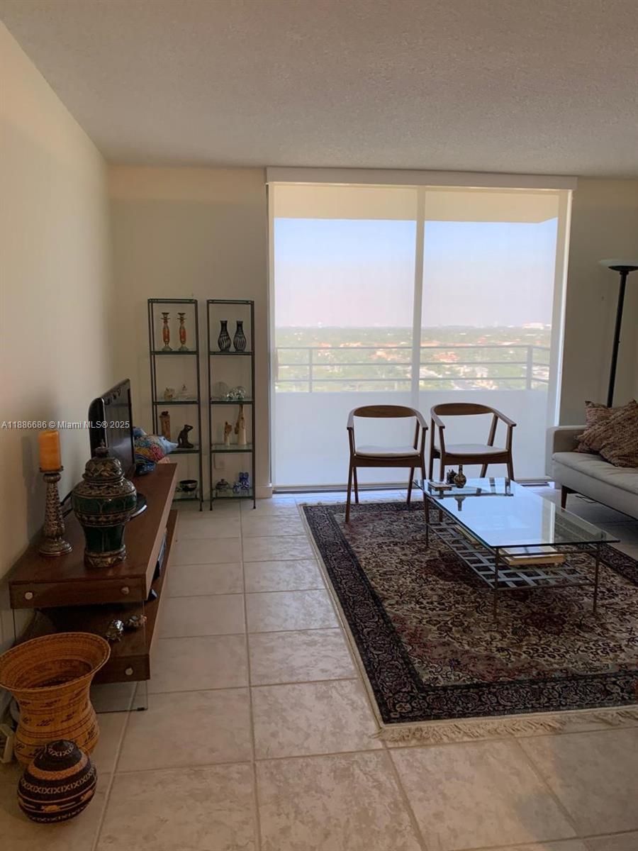 OLYMPUS CONDO PHASE - Residential