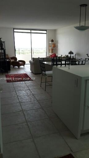 OLYMPUS CONDO PHASE - Residential