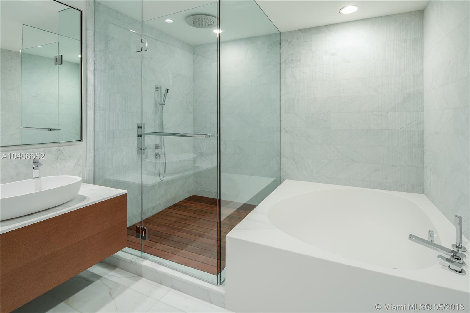 OCEANA BAL HARBOUR CONDO - Residential