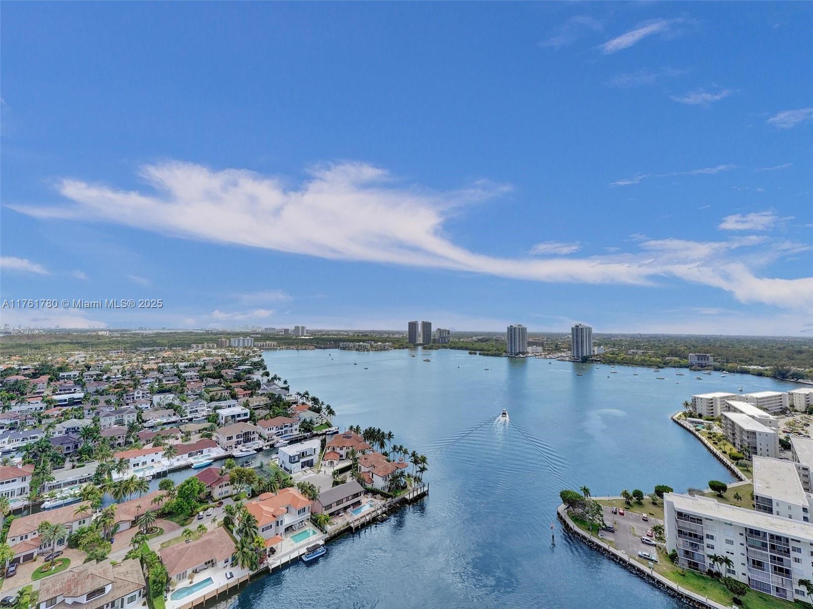 Property for Sale at 1000 W Island Blvd 2606, Aventura, Miami-Dade County, Florida - Bedrooms: 3 
Bathrooms: 3  - $565,000