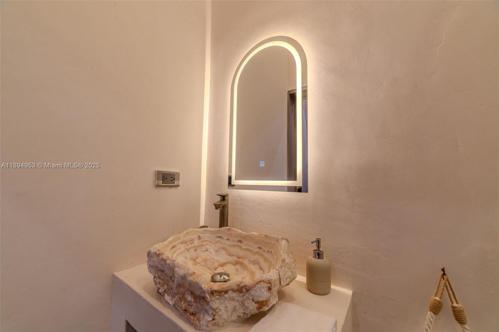 Riviera Tulum Residency - Residential Lease