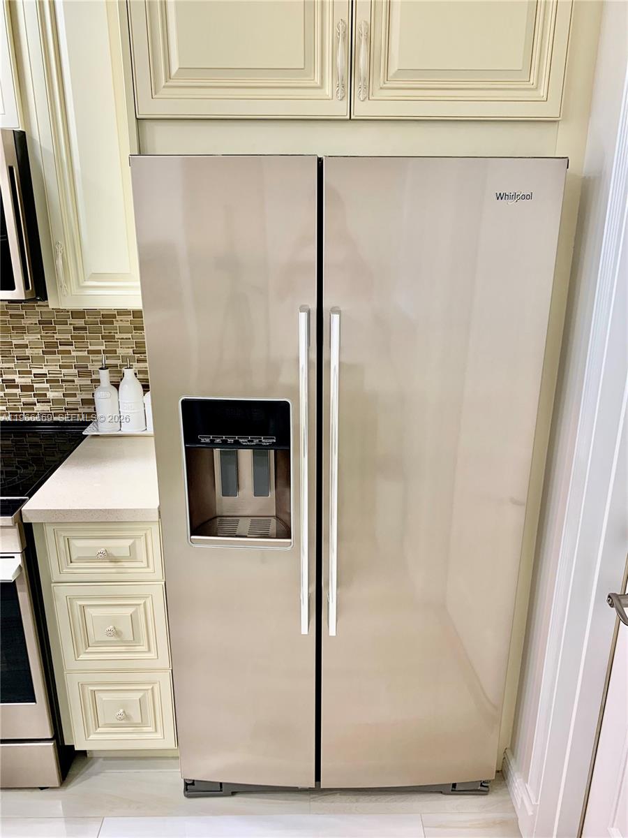 MEADOWBROOK TOWERS CONDO - Residential