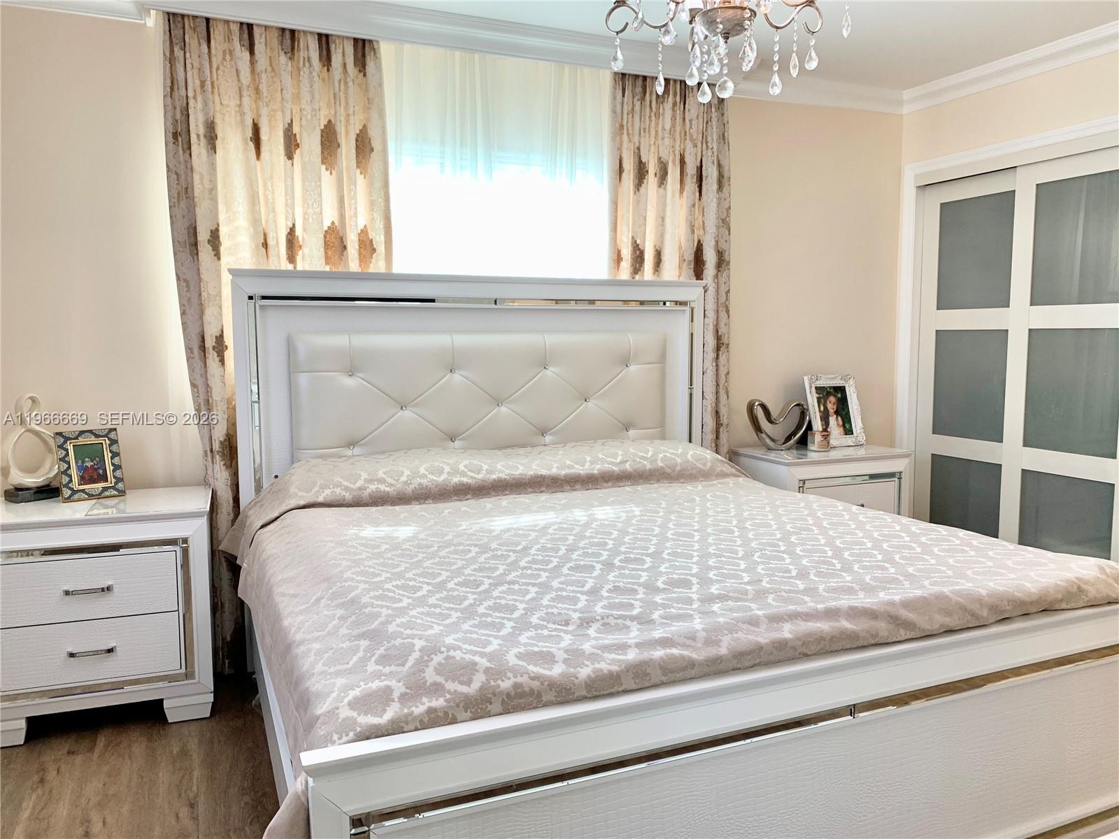 MEADOWBROOK TOWERS CONDO - Residential