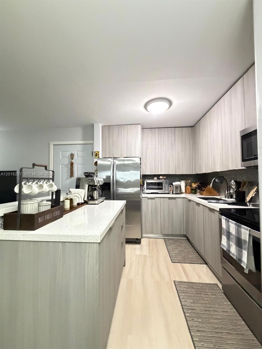 CARMEL AT CALIFORNIA CL C - Residential
