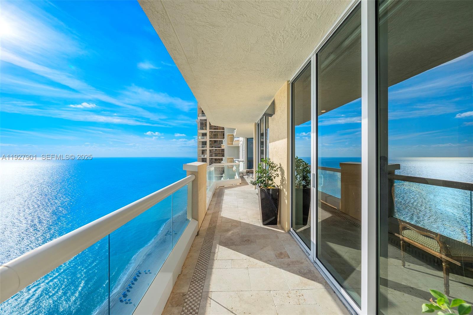 ACQUALINA OCEAN RESIDENCES - Residential