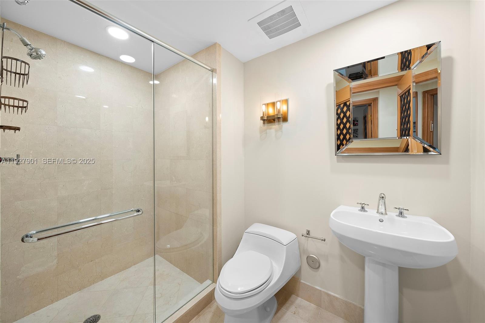 ACQUALINA OCEAN RESIDENCES - Residential