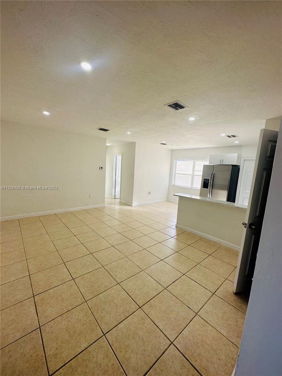 BROWARDALE 2ND ADD AMEN P - Residential