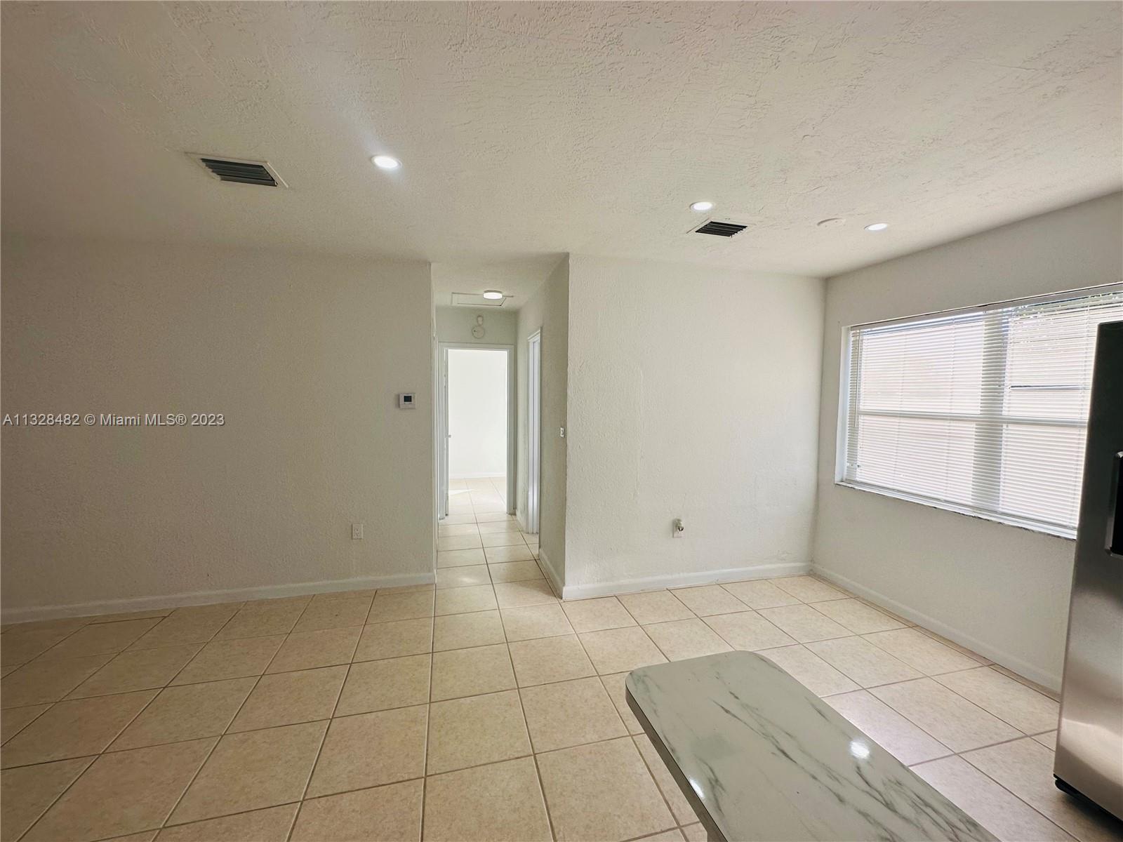 BROWARDALE 2ND ADD AMEN P - Residential