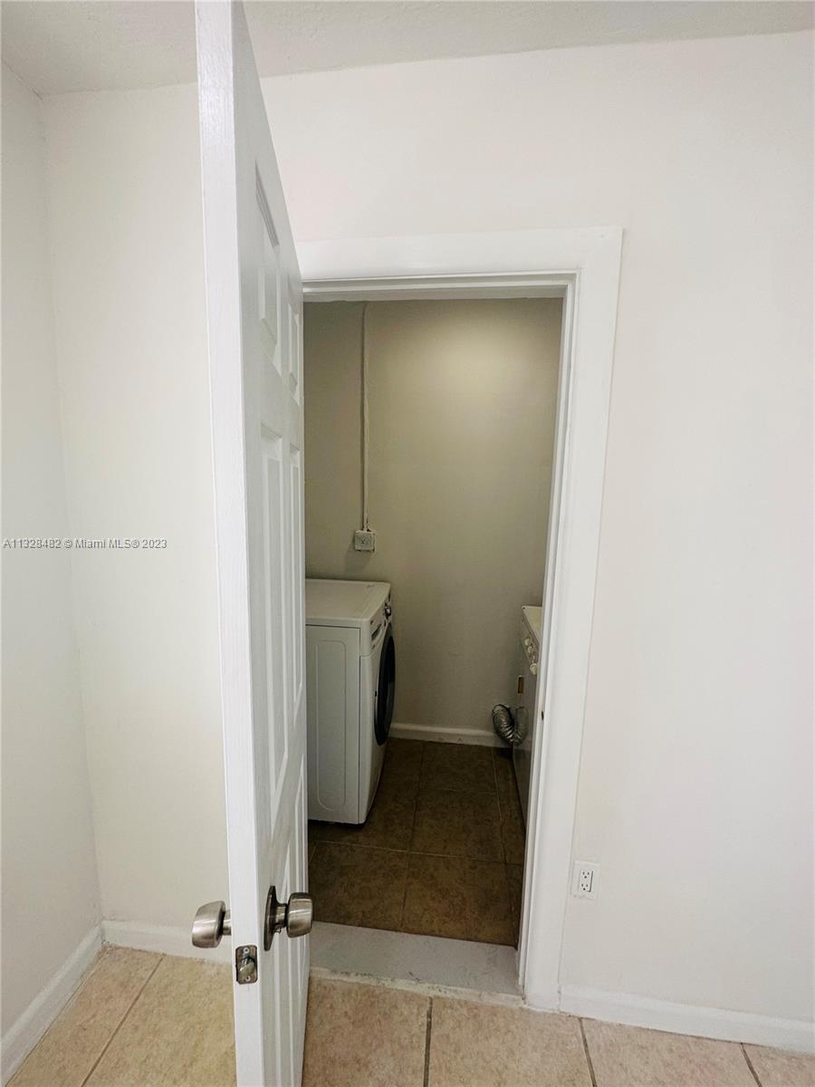 BROWARDALE 2ND ADD AMEN P - Residential