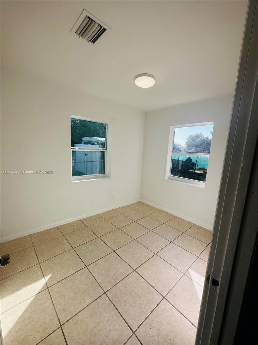 BROWARDALE 2ND ADD AMEN P - Residential