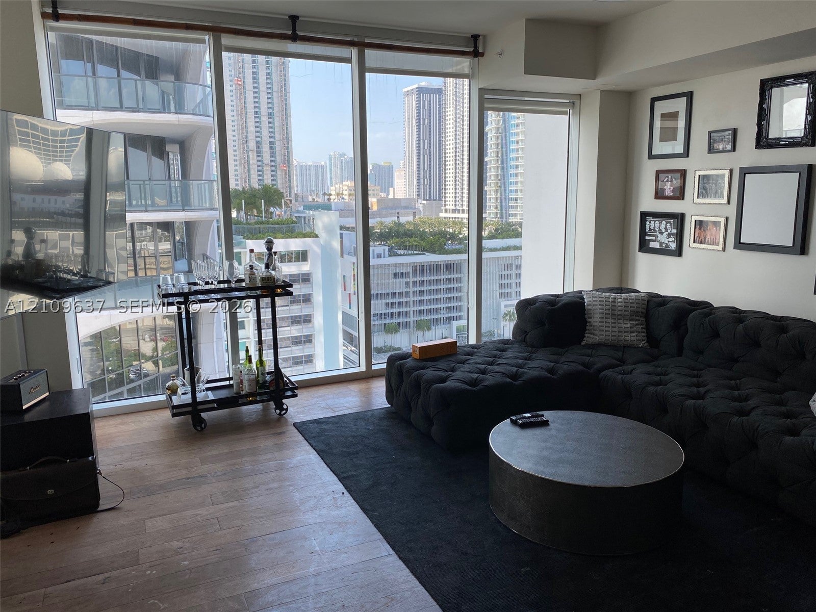 1040 Biscayne Blvd 1408