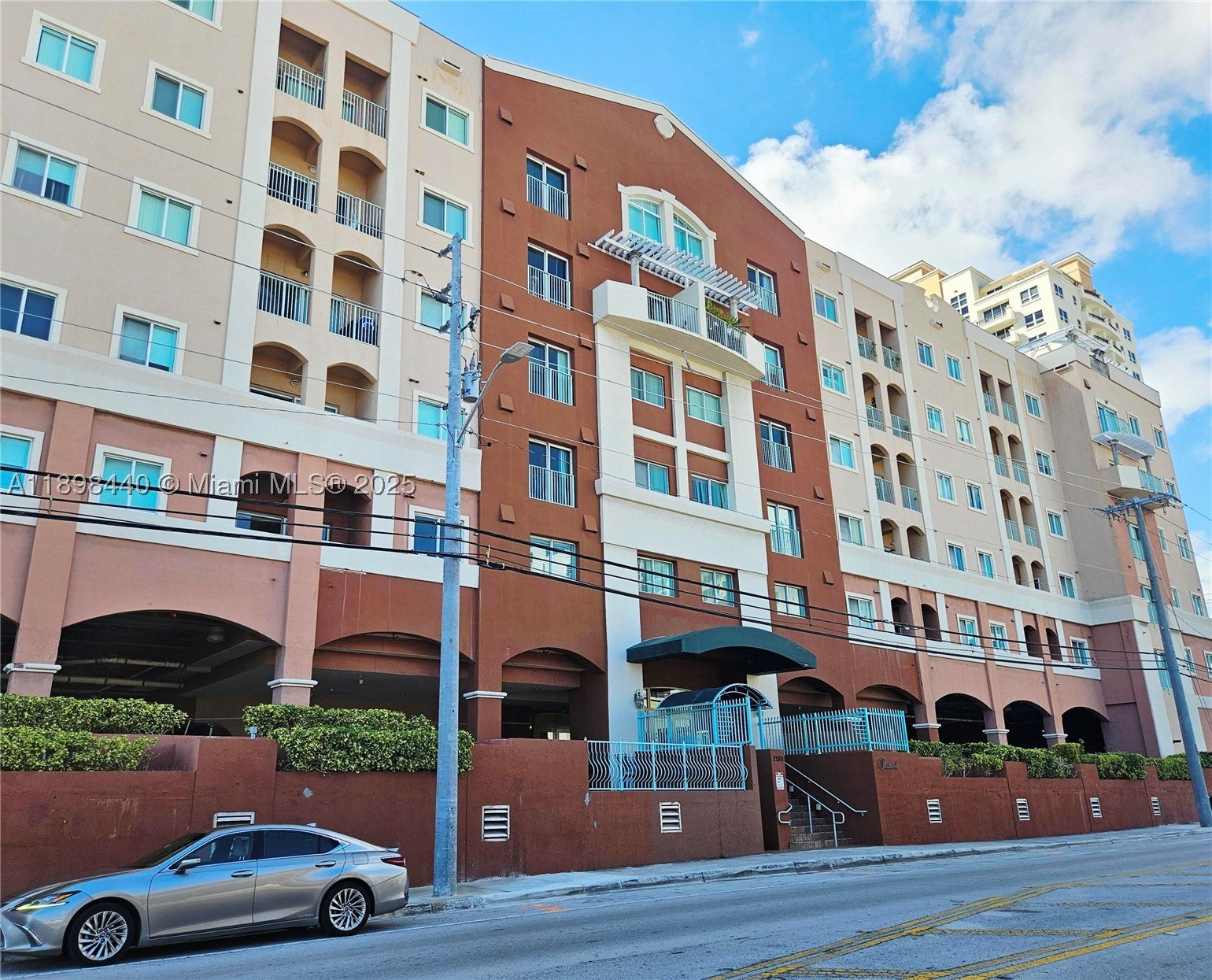2280 SW 32nd Ave 511, Miami FL 33145