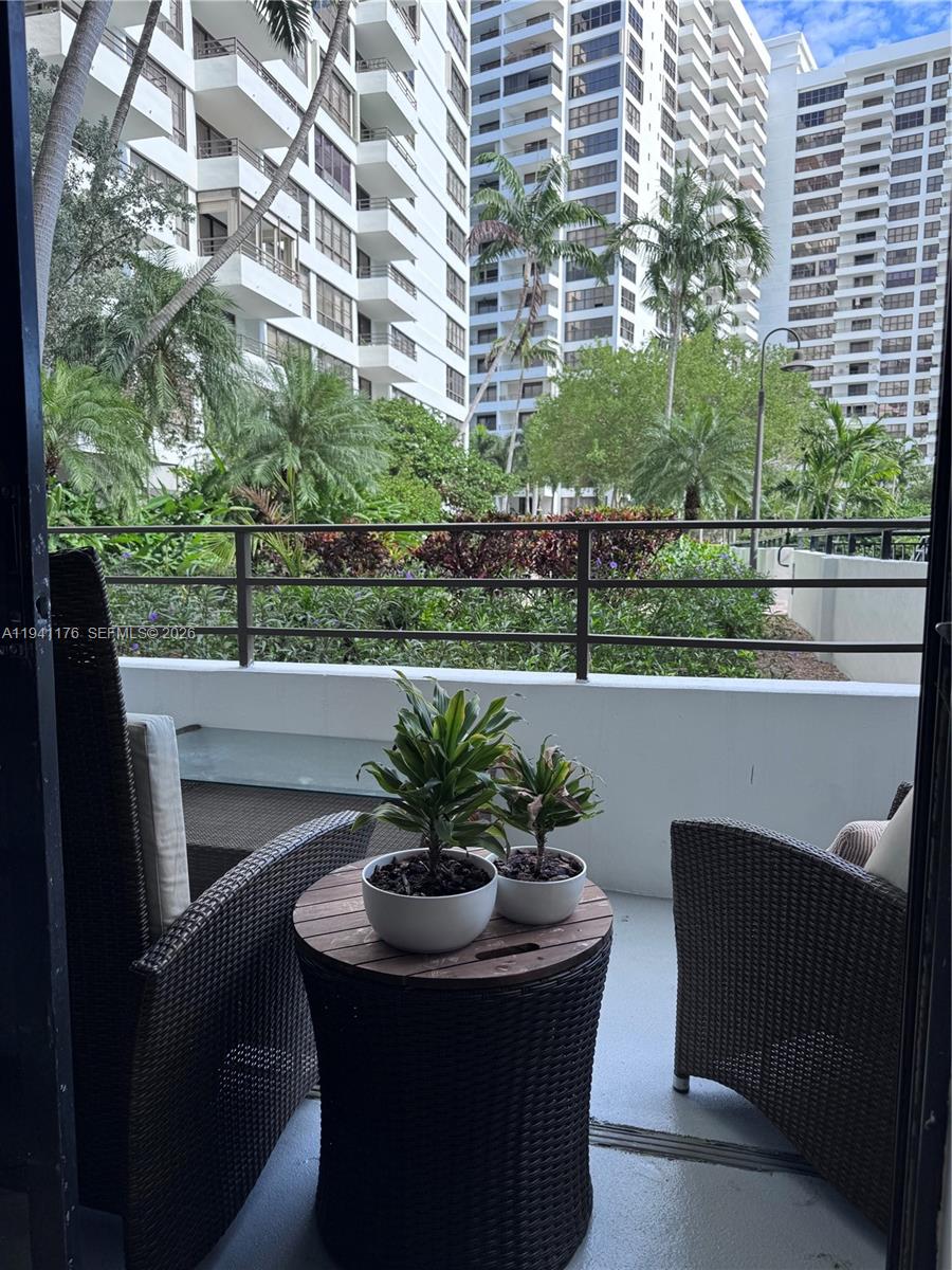 OLYMPUS CONDO PHASE - Residential