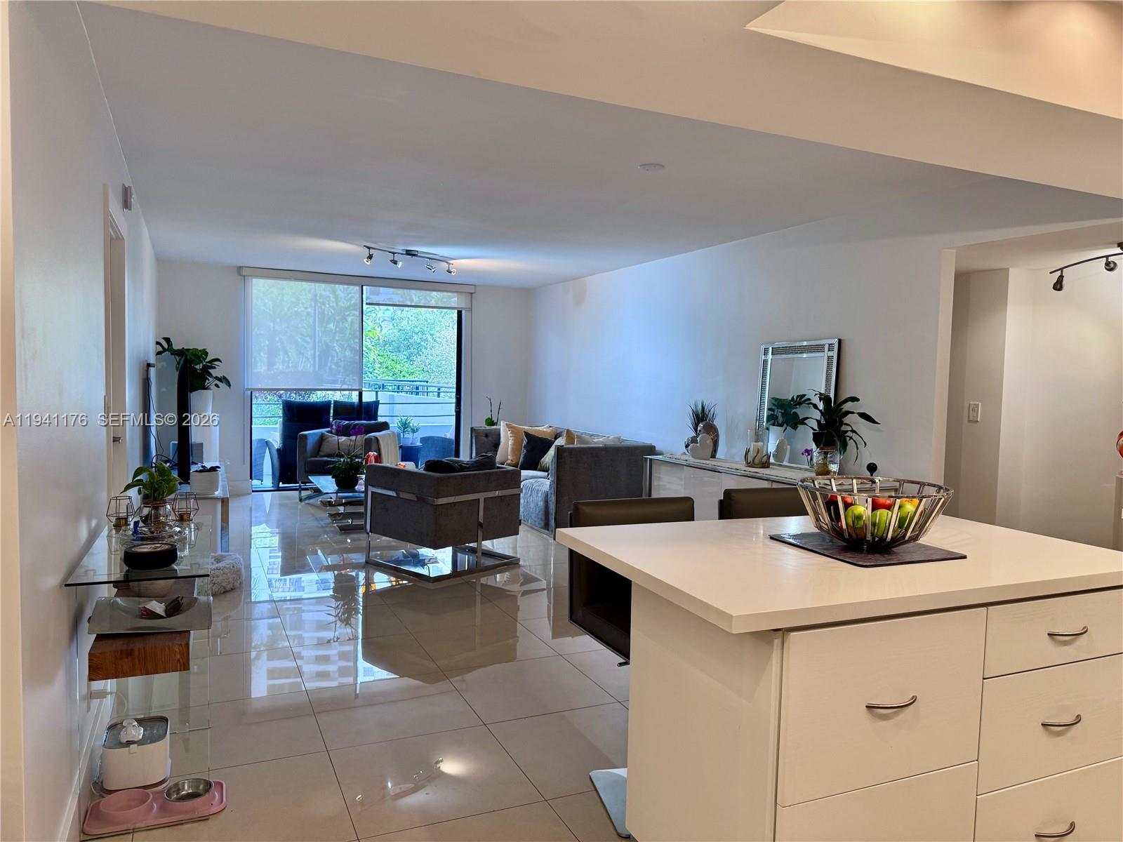 OLYMPUS CONDO PHASE - Residential