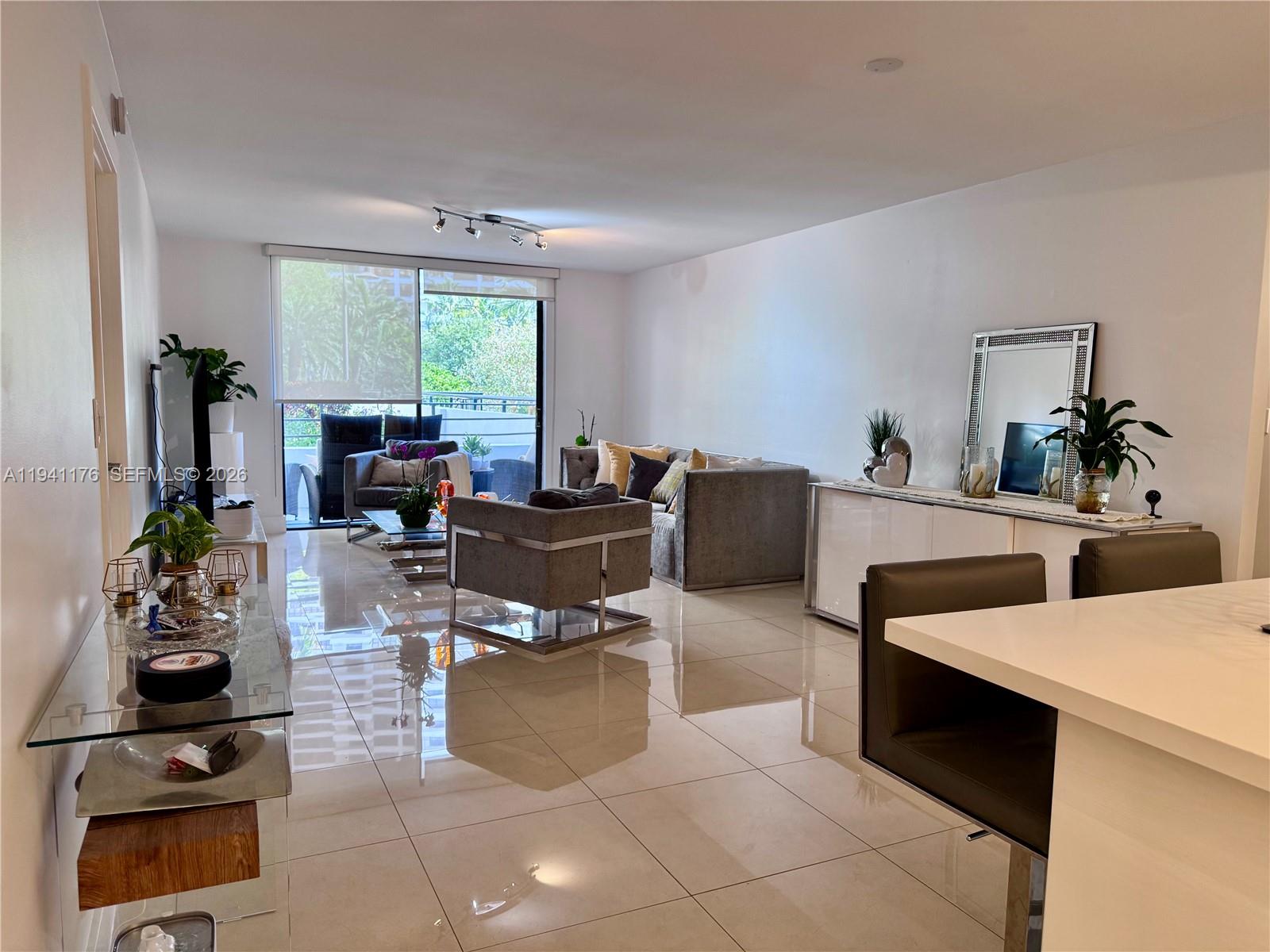 OLYMPUS CONDO PHASE - Residential