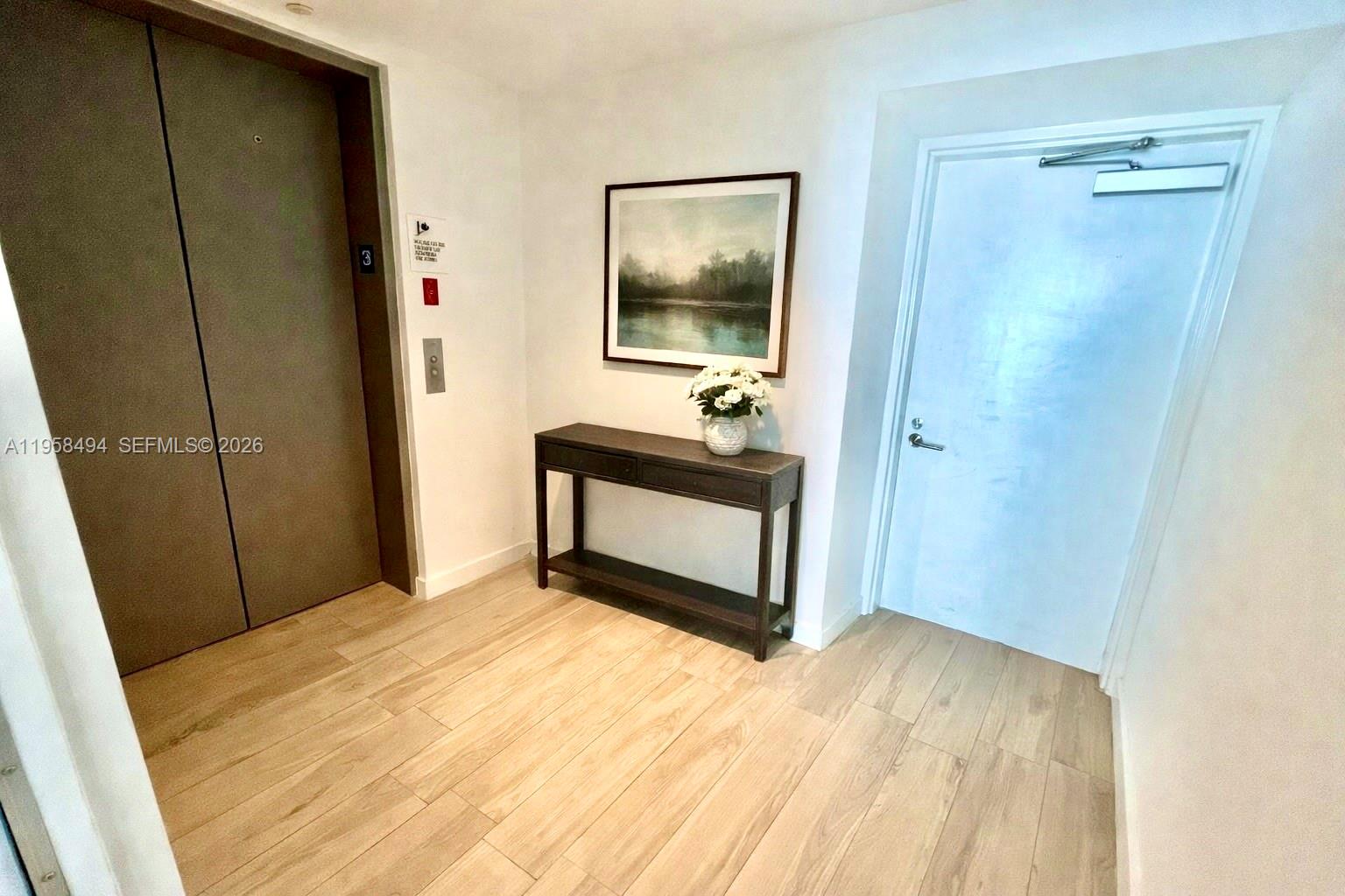 ICON BAY CONDO - Residential