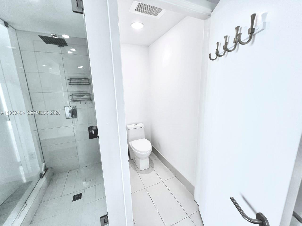 ICON BAY CONDO - Residential