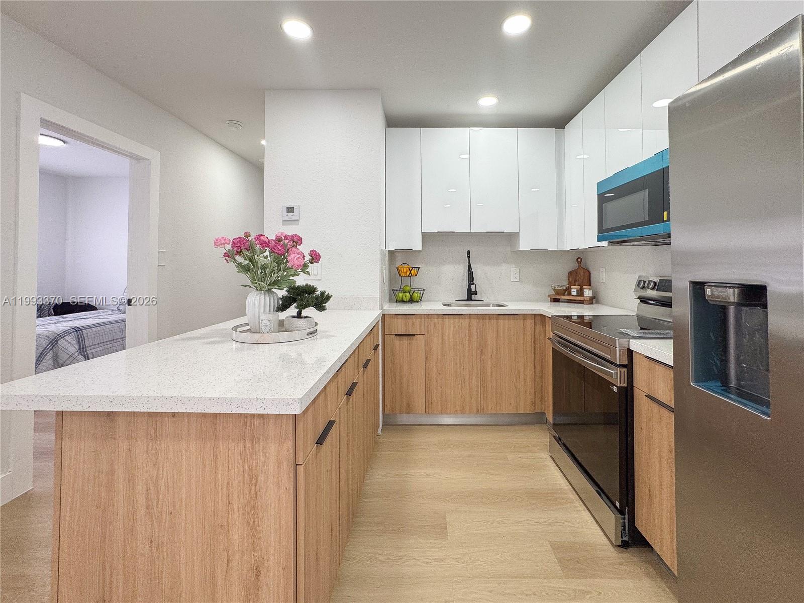 LIBERTY CITY - Residential