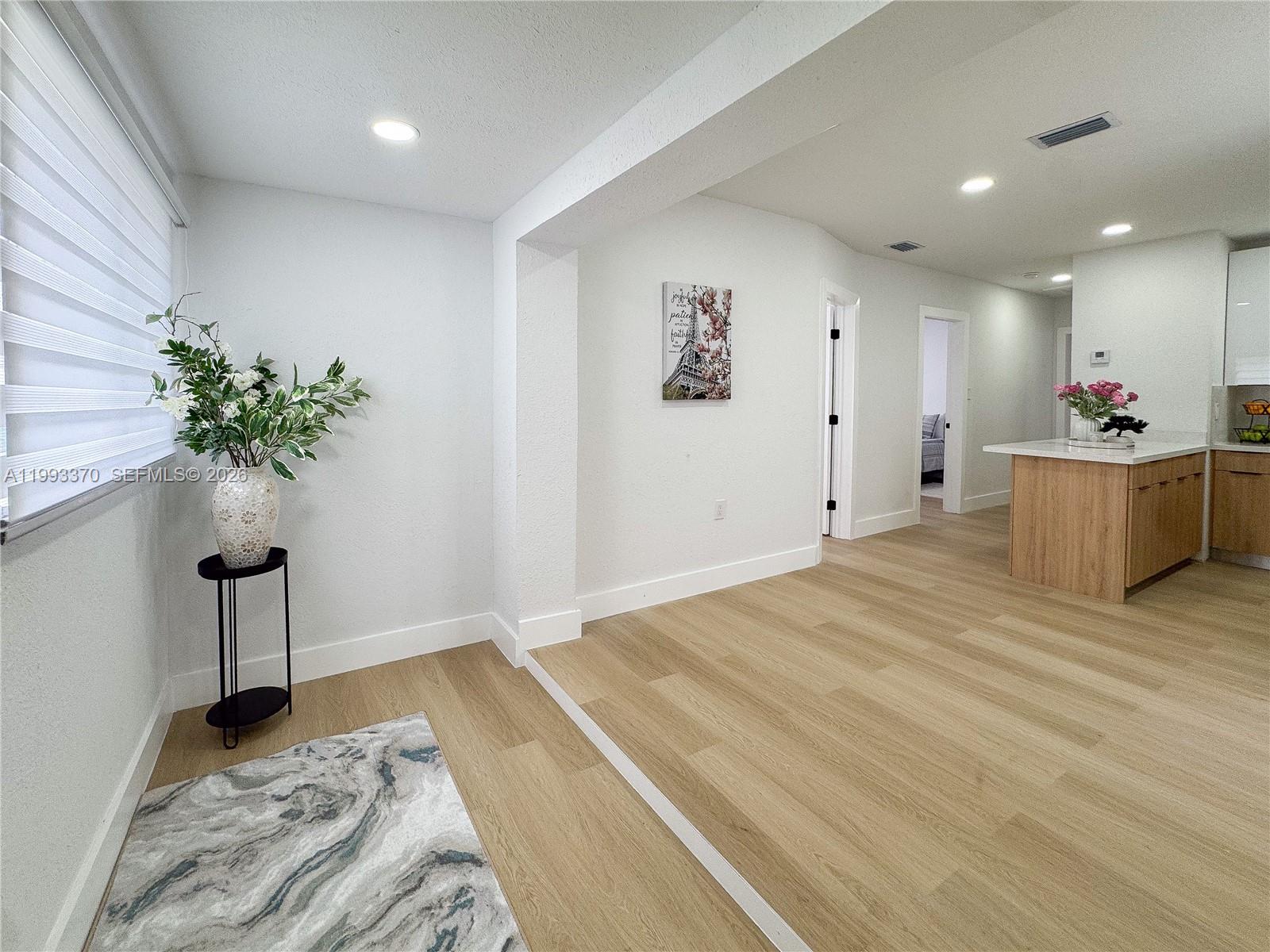 LIBERTY CITY - Residential