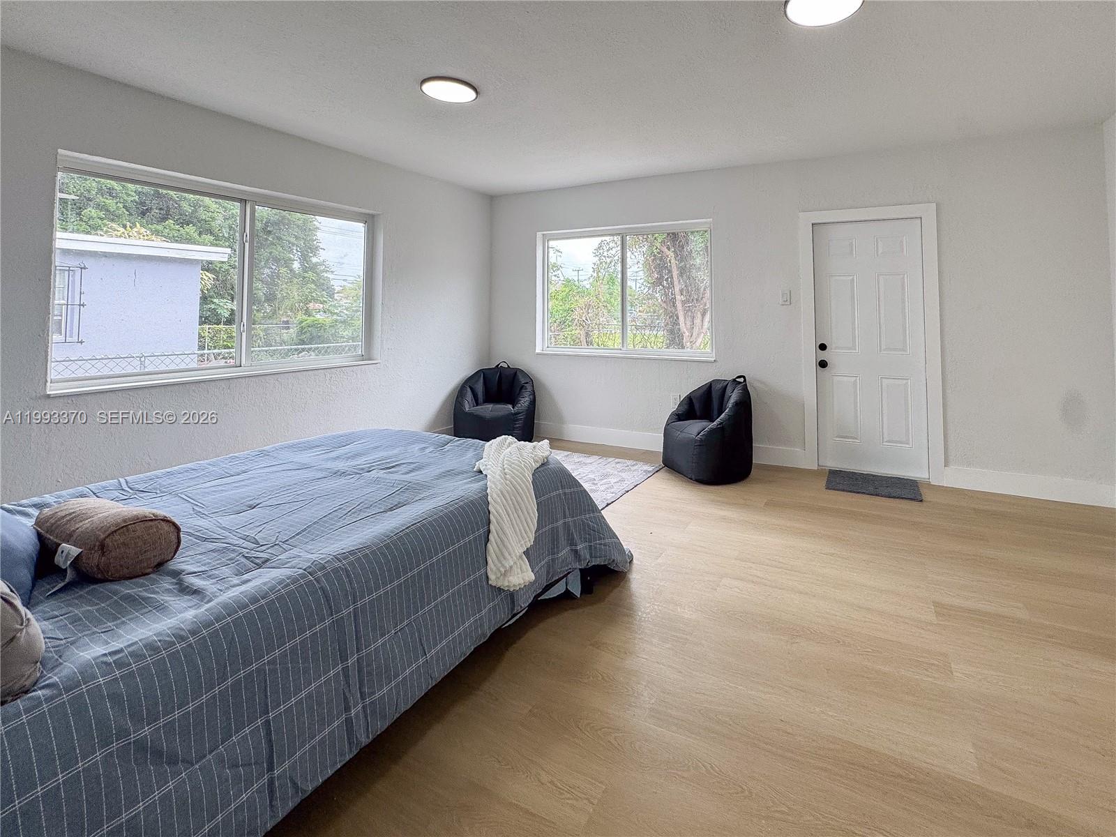 LIBERTY CITY - Residential