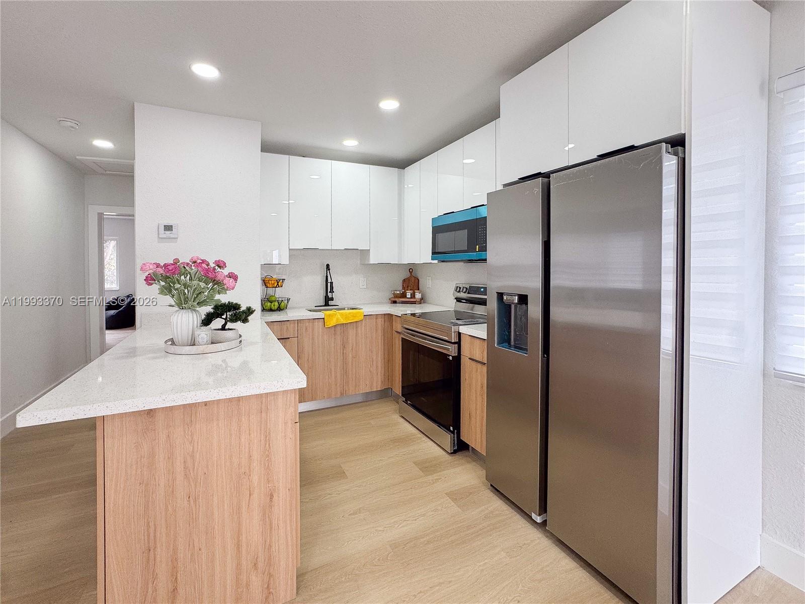 LIBERTY CITY - Residential