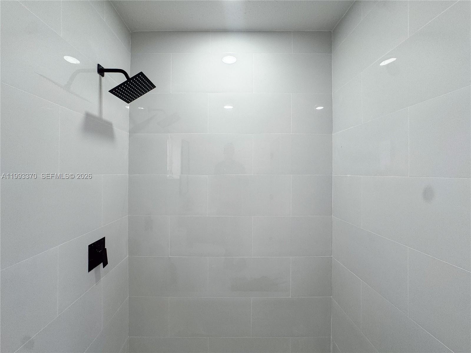 LIBERTY CITY - Residential