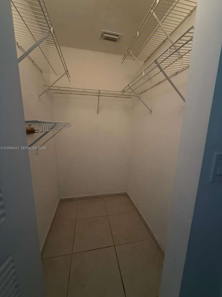 PALM GARDENS AT DORAL CON - Residential