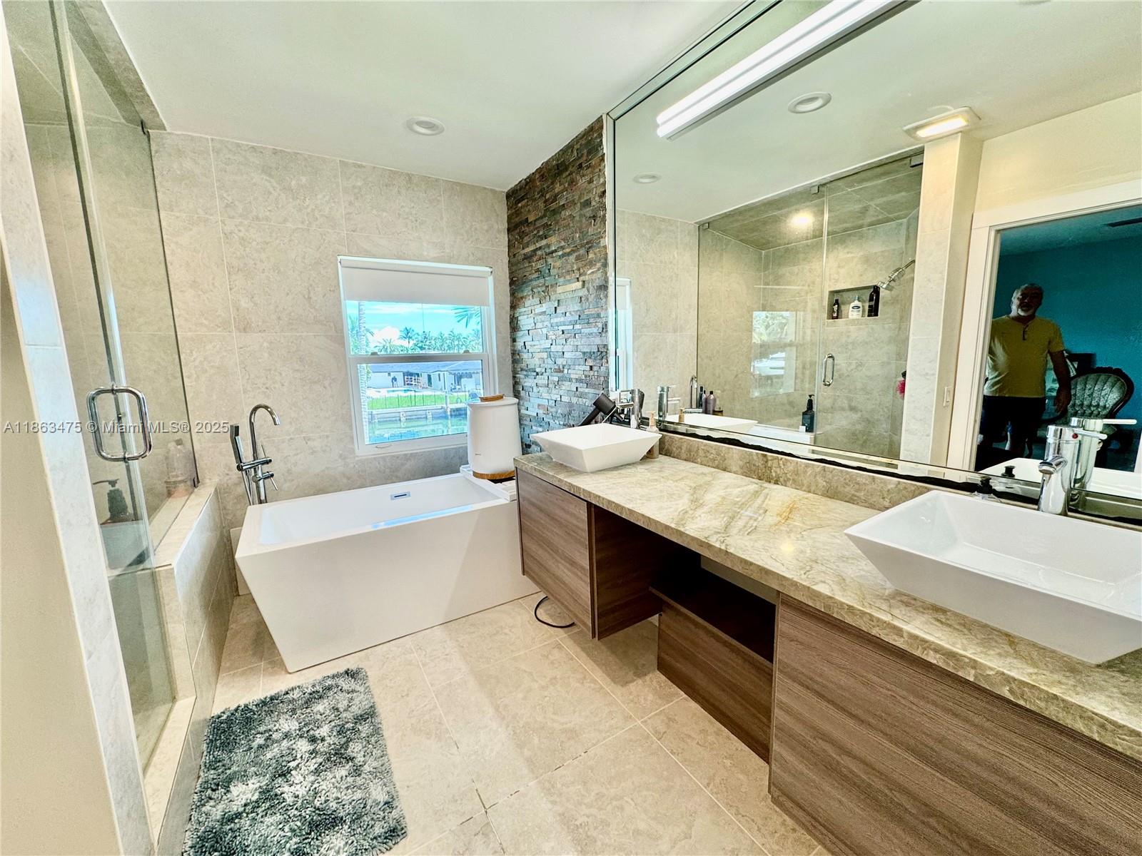 SAN SOUCI ESTATES - Residential