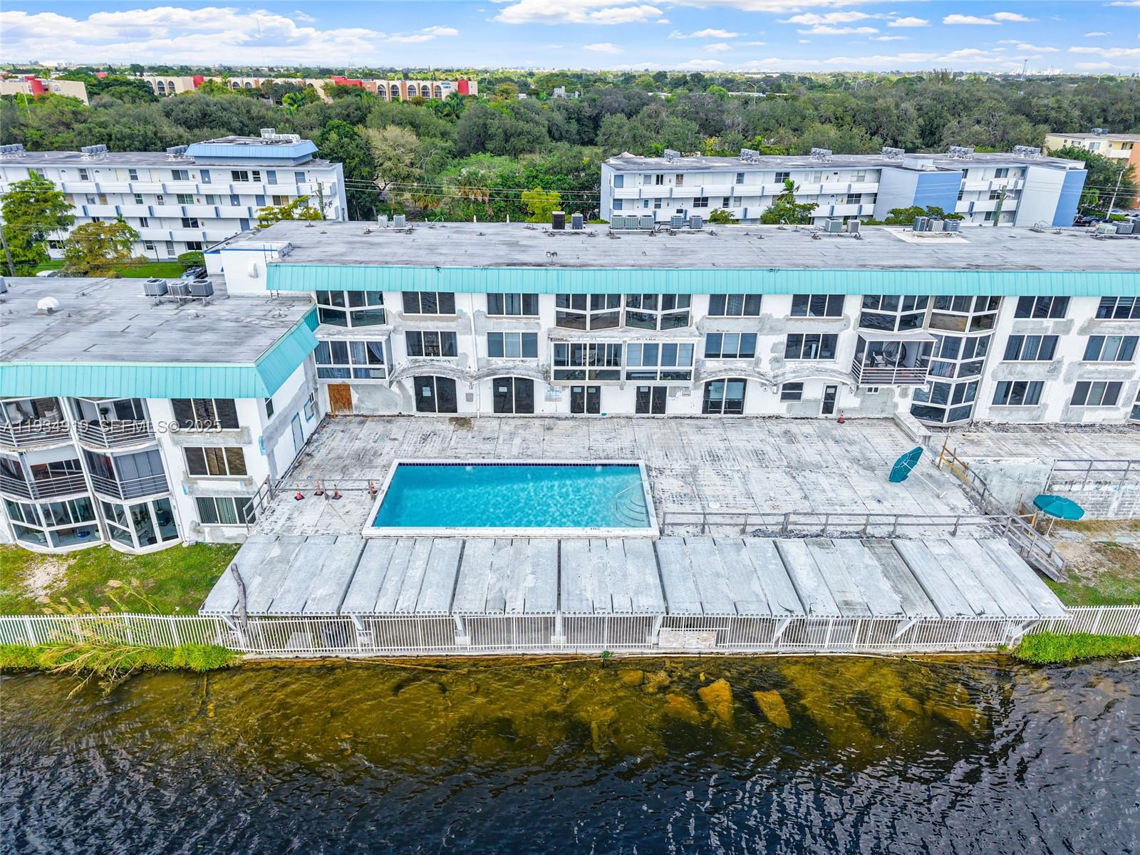 RIVIERA CONDOMINIUM APTS - Residential