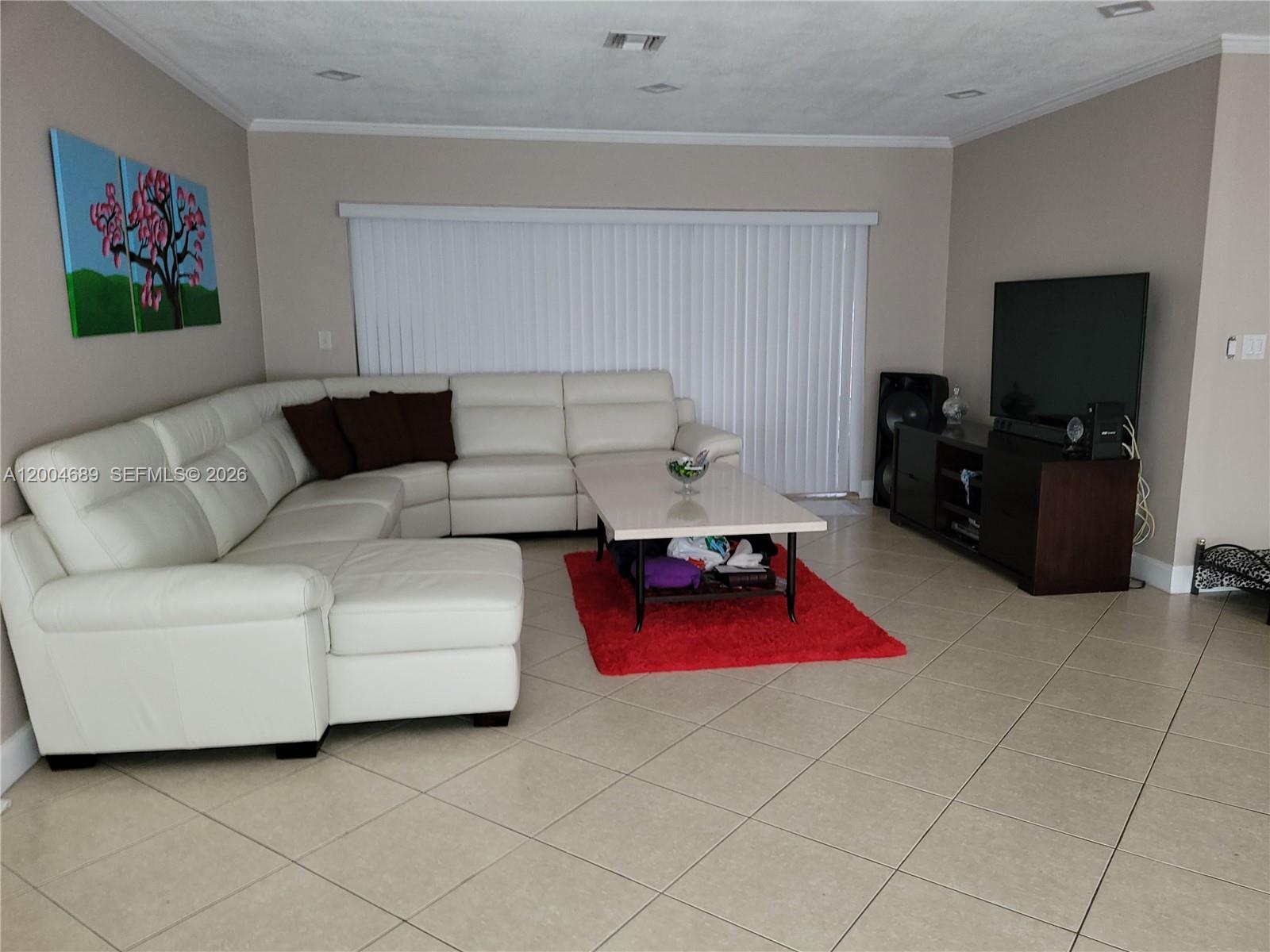 TWIN LAKES MANOR SUB - Residential