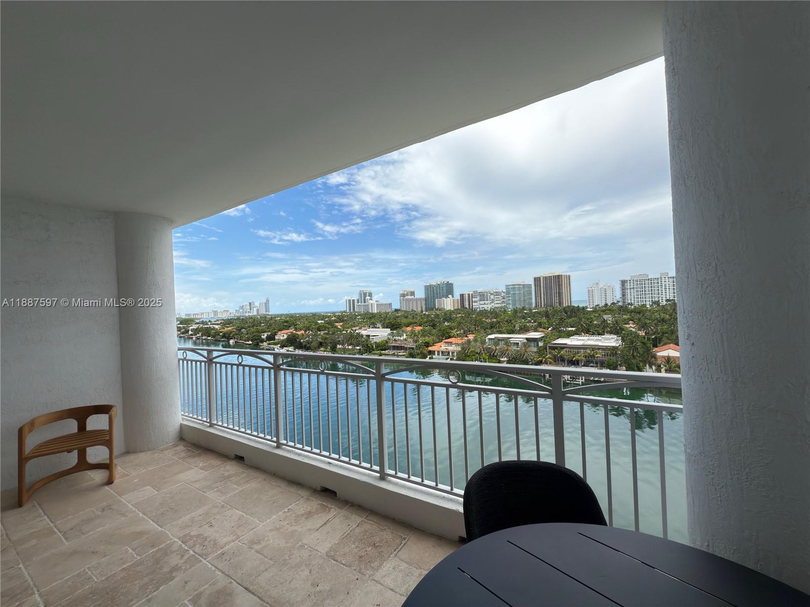 CARROLL WALK CONDO - Residential Lease