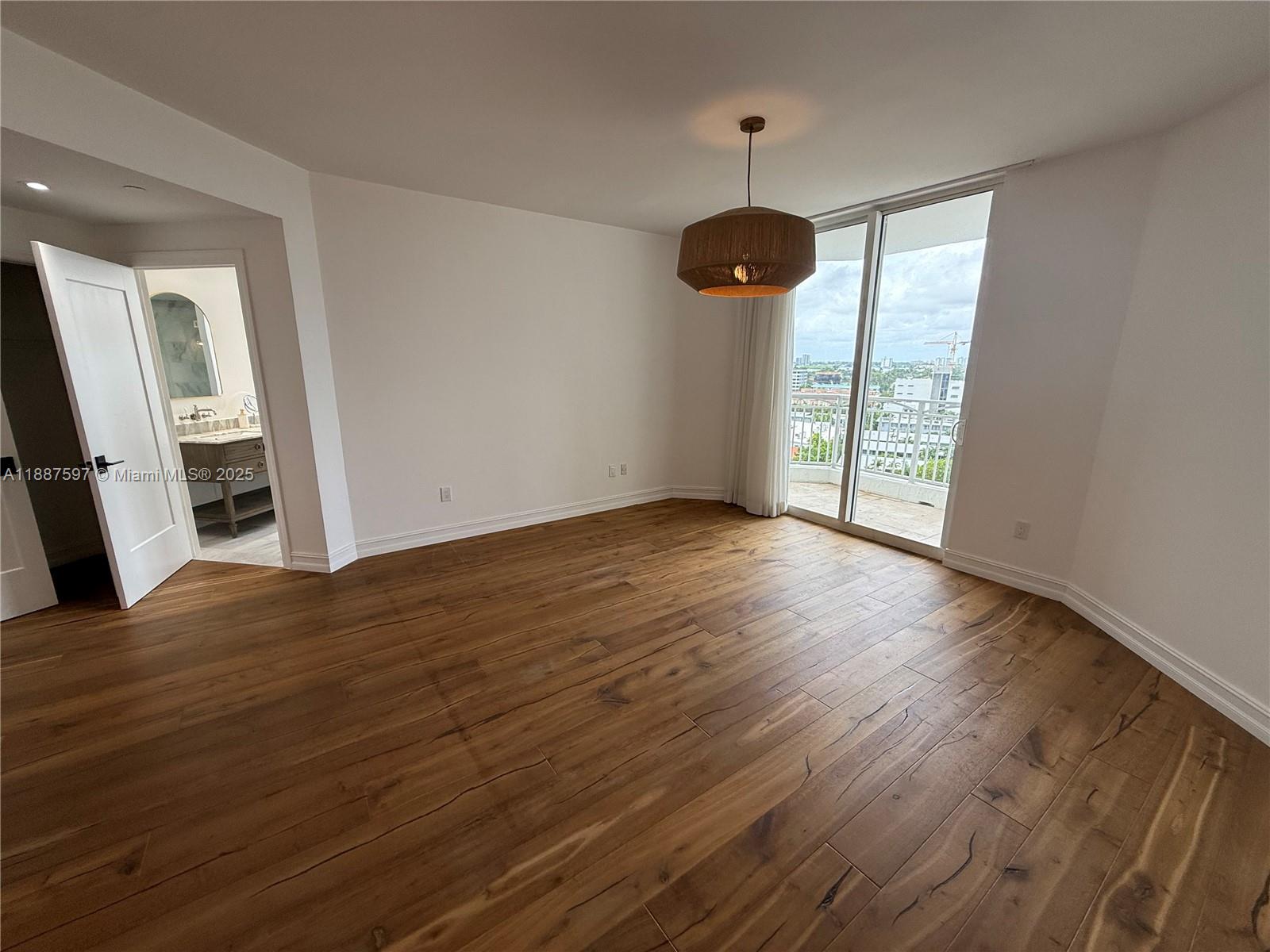 CARROLL WALK CONDO - Residential Lease