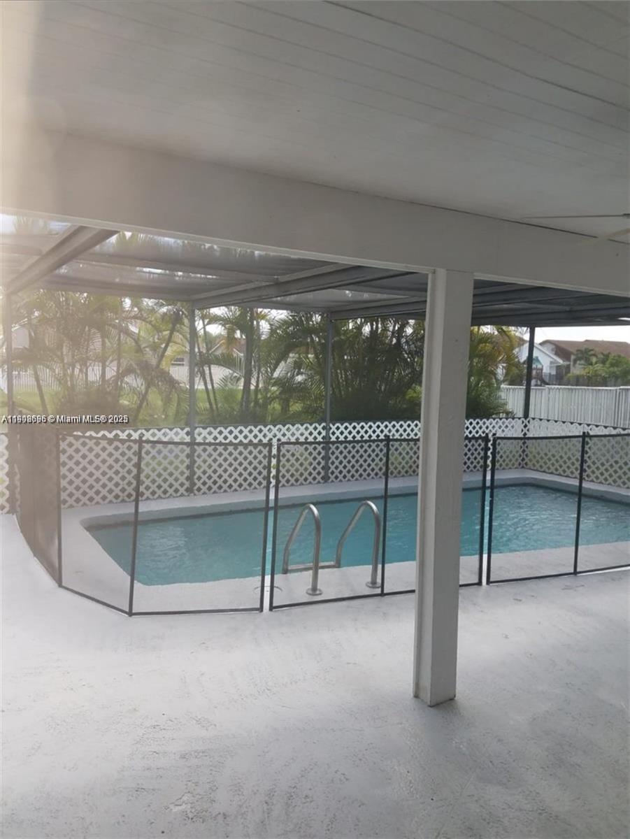 BONAVENTURE LAKES ADD 2 - Residential Lease