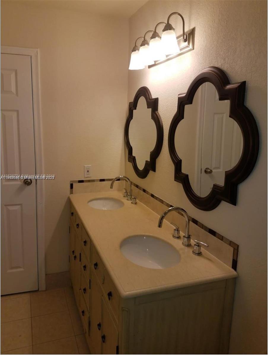 BONAVENTURE LAKES ADD 2 - Residential Lease