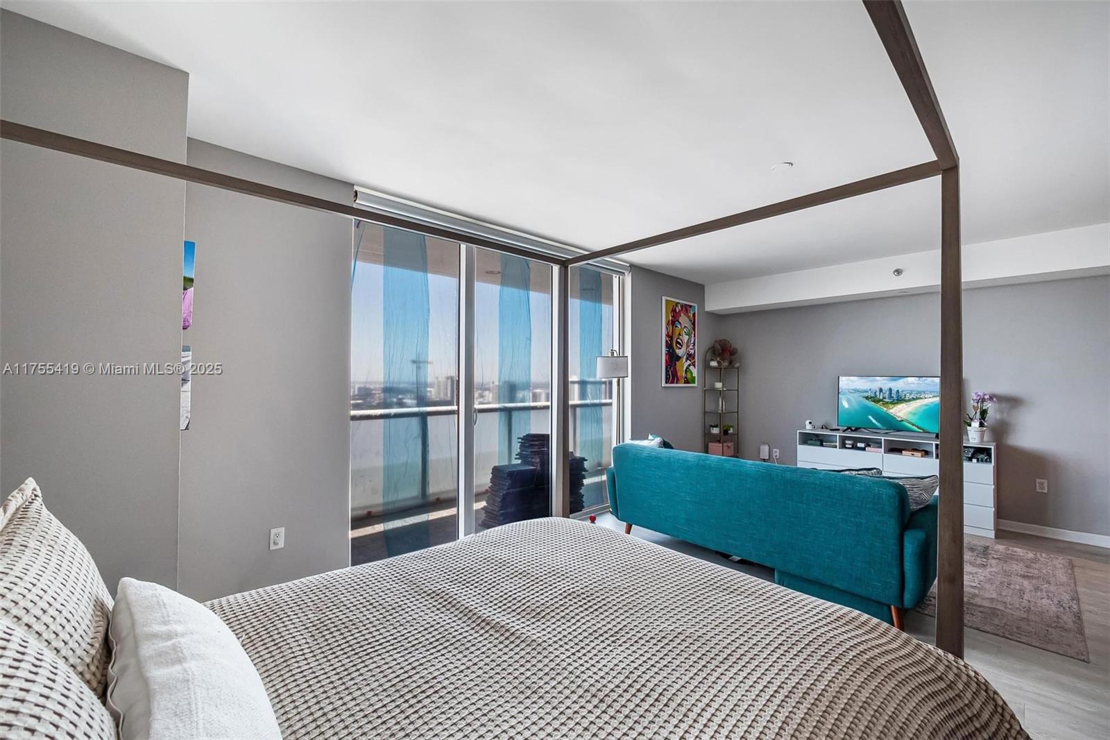 50 BISCAYNE CONDO - Residential