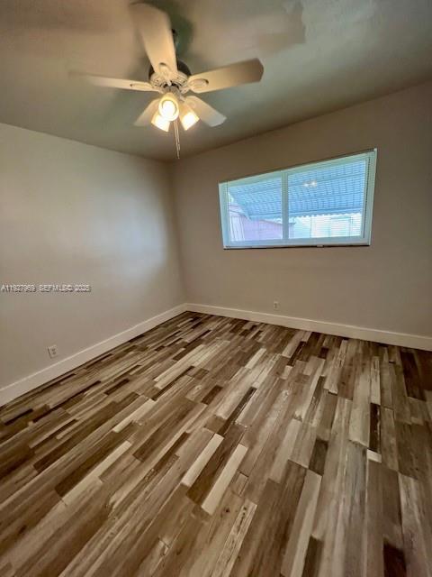 HOLLYWOOD PARK - Residential Lease