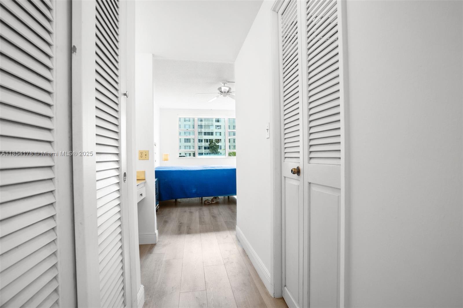 HILLCREST EAST NO 22 COND - Residential