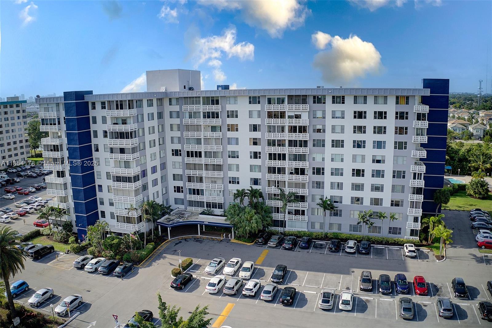 HILLCREST EAST NO 22 COND - Residential