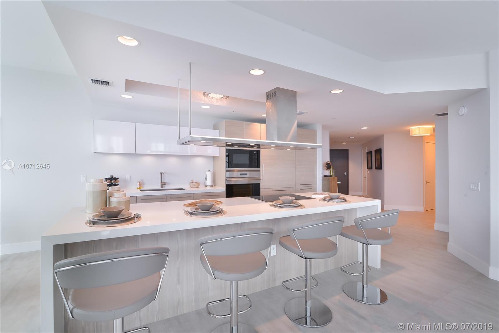 MARINA PALMS RESIDENCES S - Residential