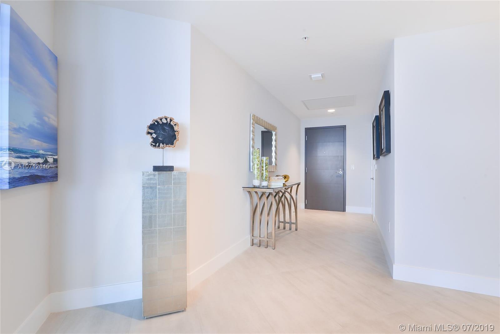 MARINA PALMS RESIDENCES S - Residential