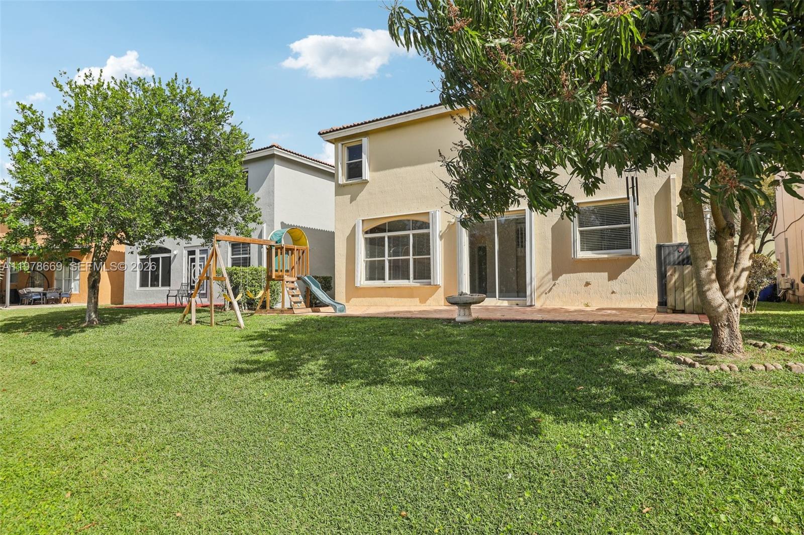 WALNUT CREEK REPLAT NO 1 - Residential