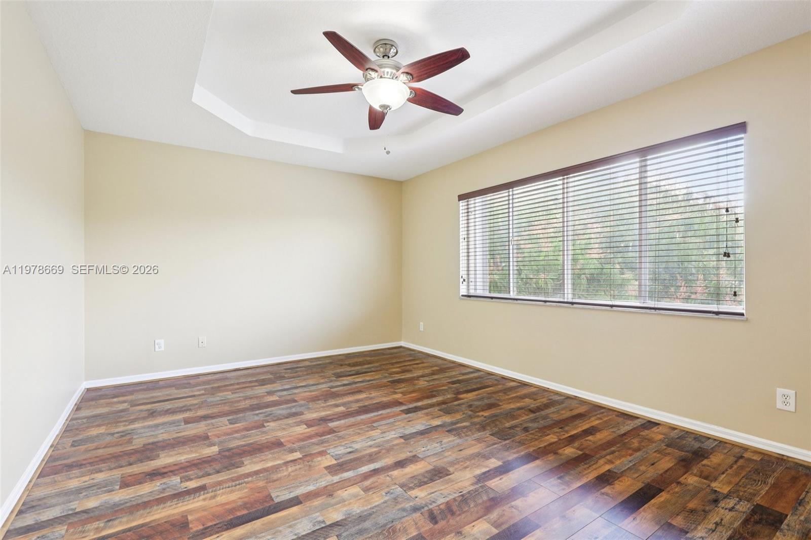 WALNUT CREEK REPLAT NO 1 - Residential