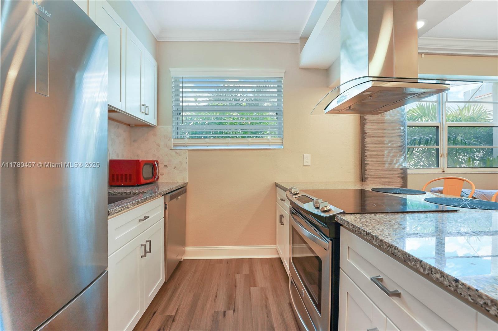 ENCLAVE ON SOUTH BEACH - Residential