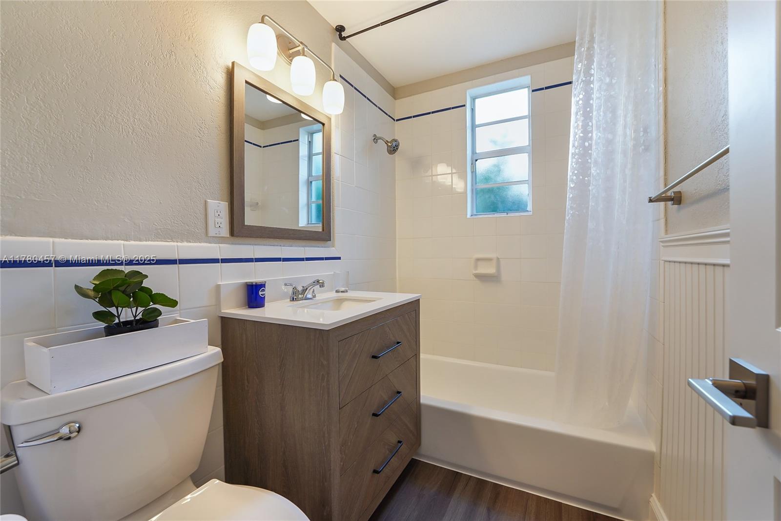 ENCLAVE ON SOUTH BEACH - Residential